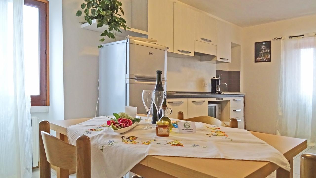 La Rotonda Apartments By Gardadomusmea Tremosine Luaran gambar